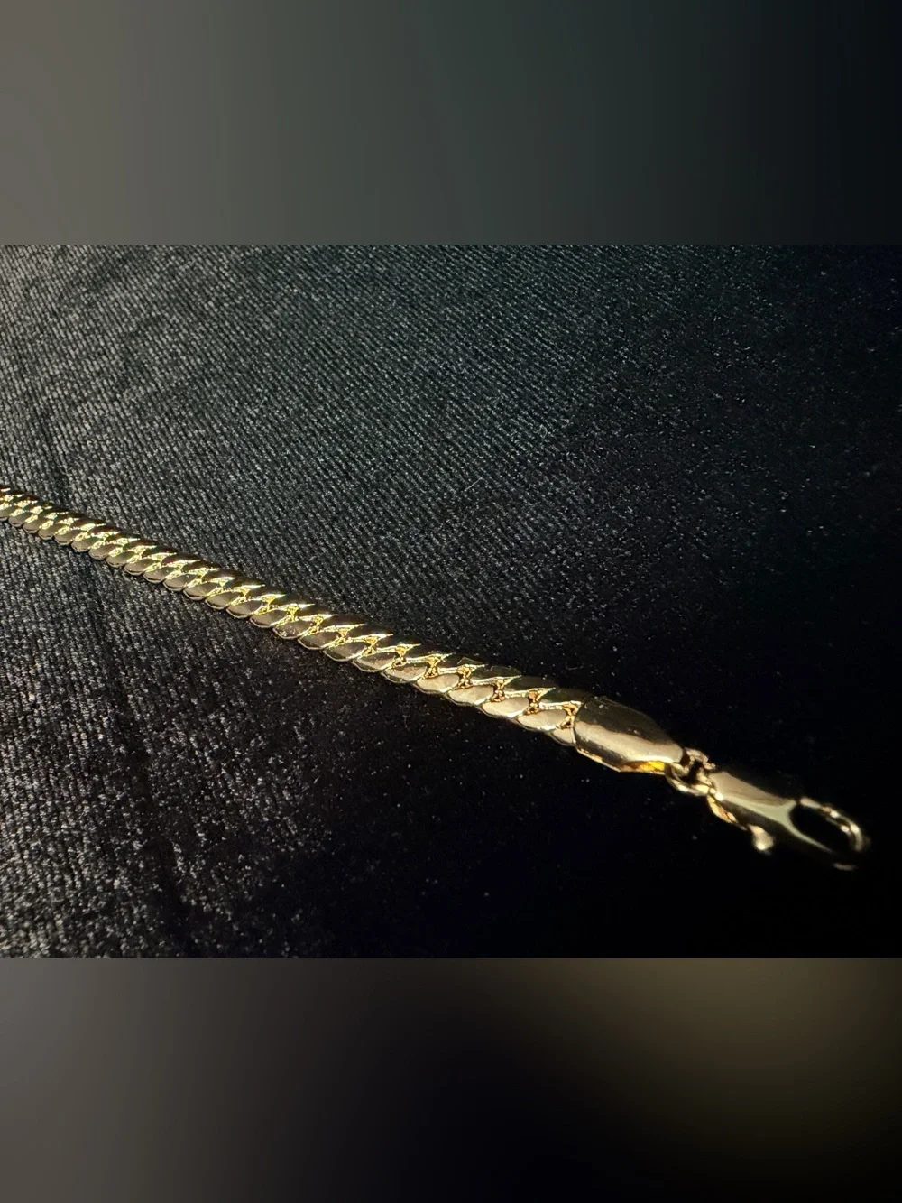 Miami Cuban 7.5in 5.5MM 14K Gold finish bracelet. Elegant! Hypoallergenic